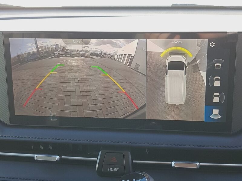 More views of Maxus DELIVER 7