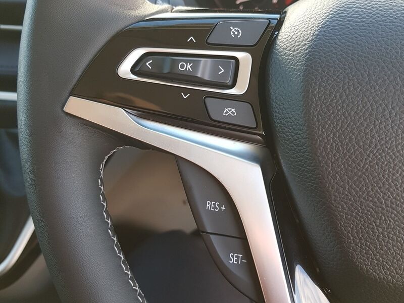 More views of Maxus DELIVER 7