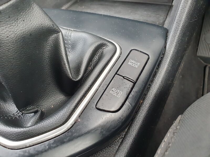 More views of Kia Sportage