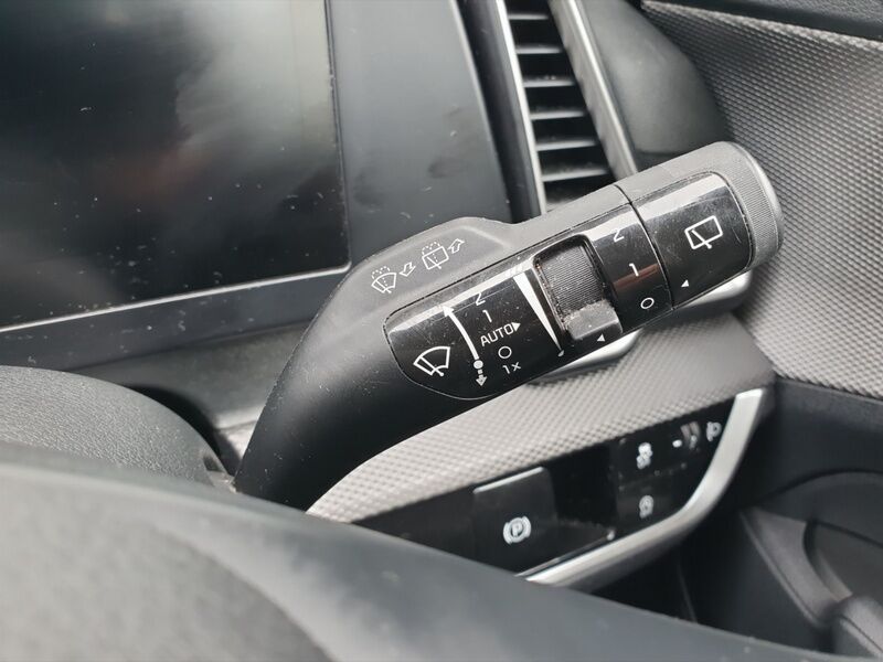 More views of Kia Sportage