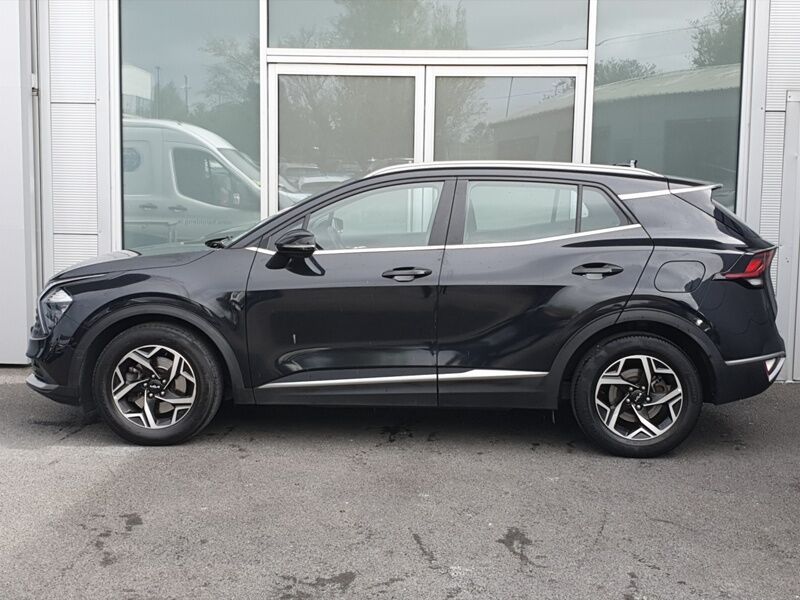 More views of Kia Sportage