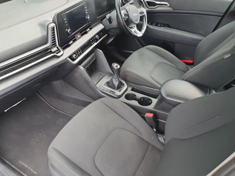 More views of Kia Sportage