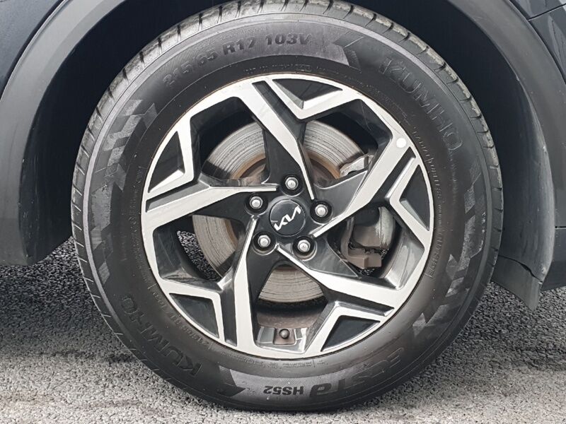 More views of Kia Sportage