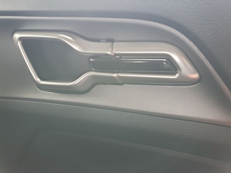 More views of Kia Sportage