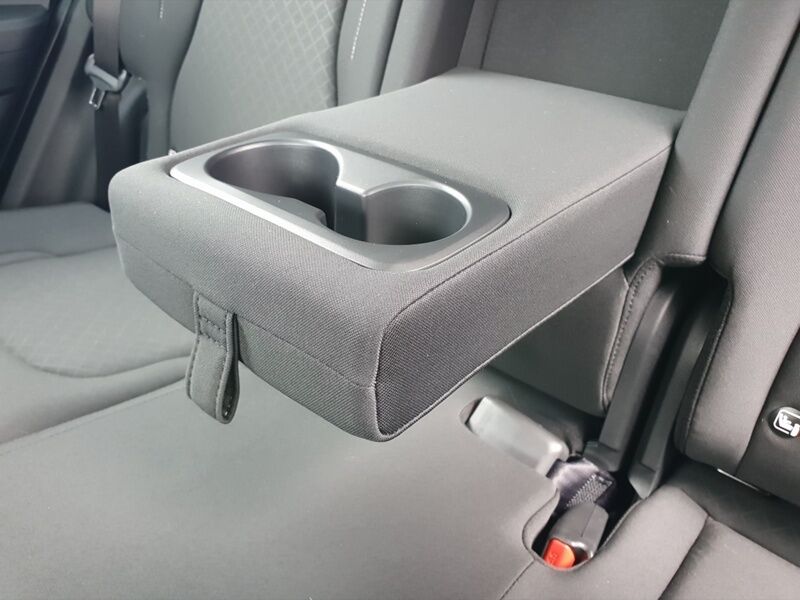 More views of Kia Sportage