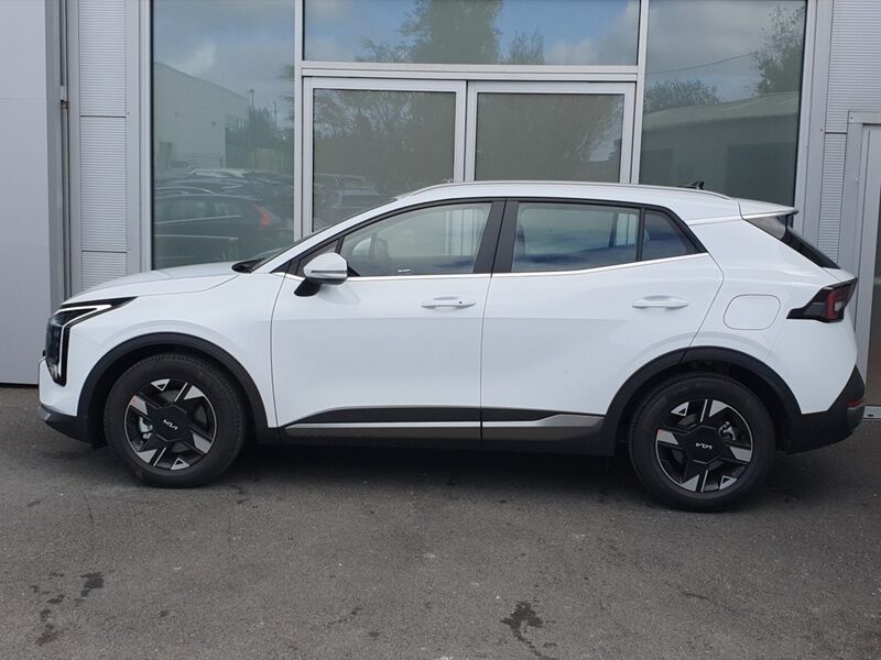 More views of Kia Sportage