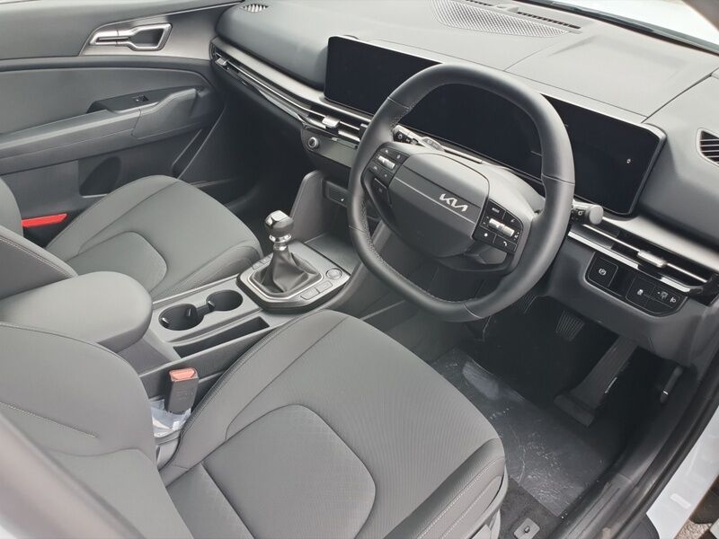 More views of Kia Sportage