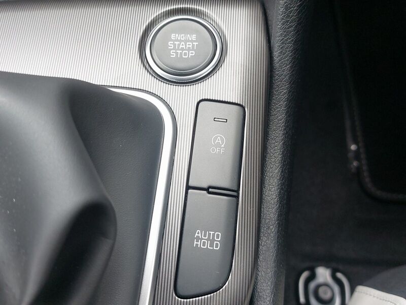 More views of Kia Sportage