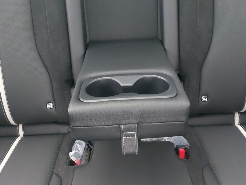 More views of Kia Sportage