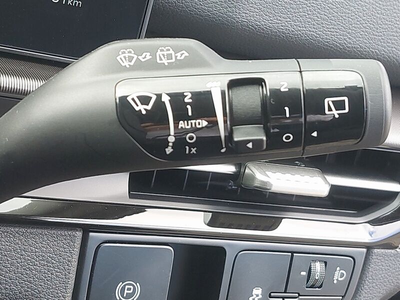 More views of Kia Sportage