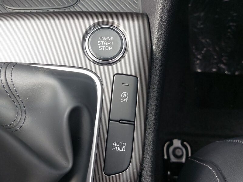 More views of Kia Sportage