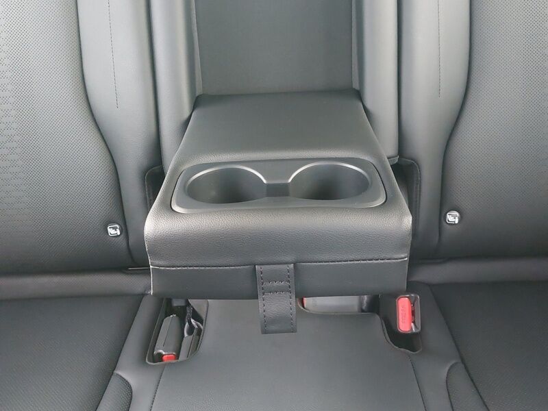 More views of Kia Sportage