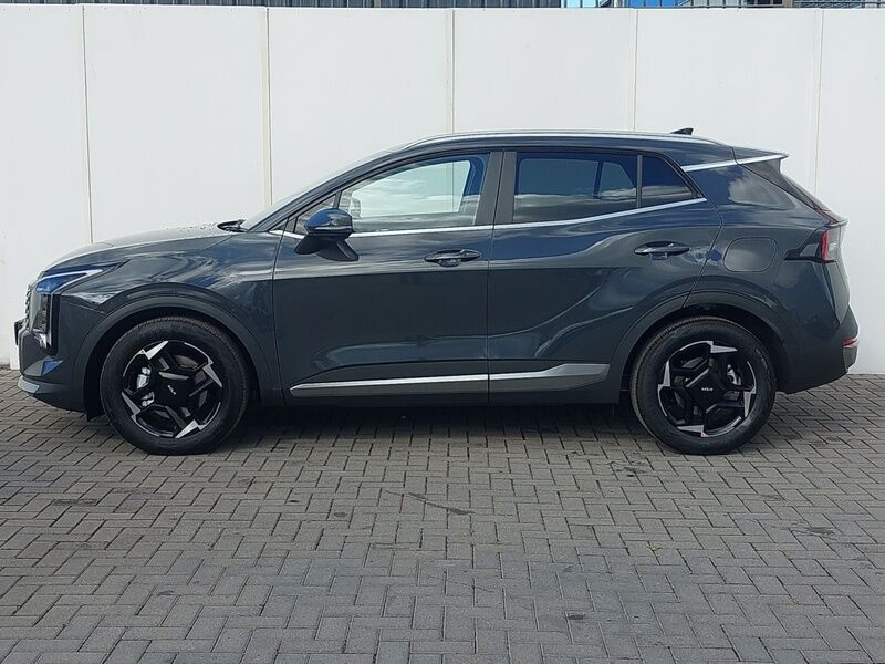 More views of Kia Sportage