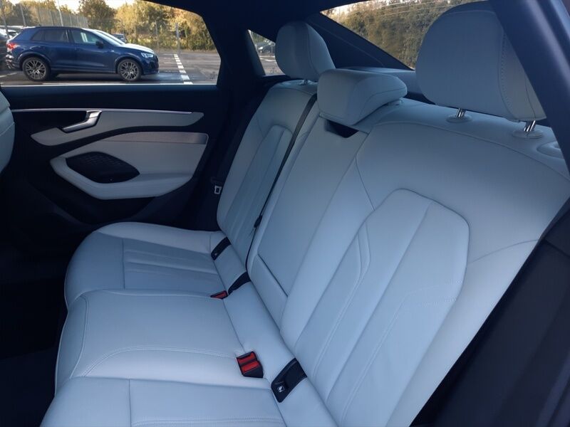 More views of Audi A6