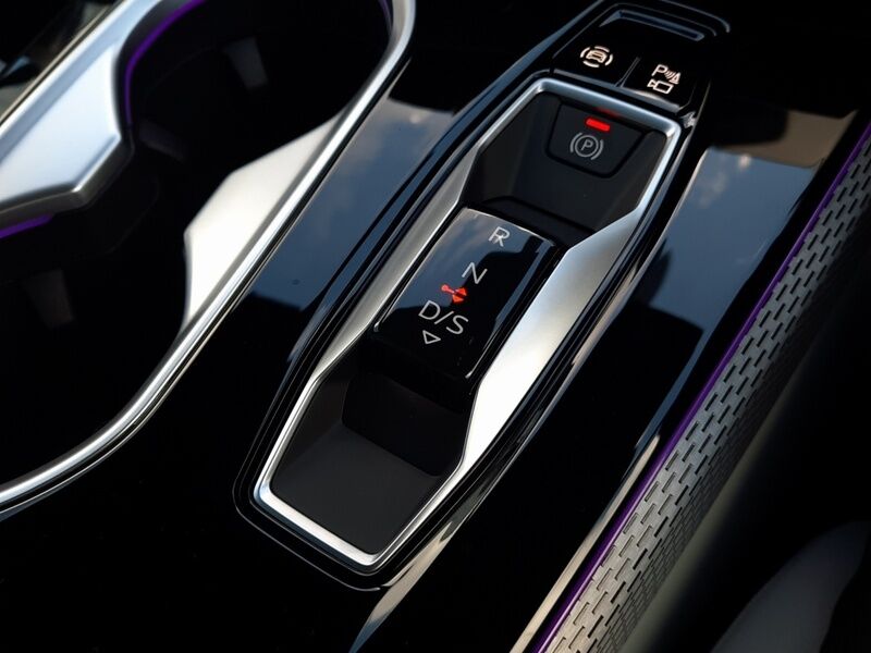 More views of Audi A6