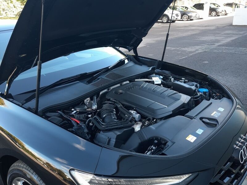 More views of Audi A6