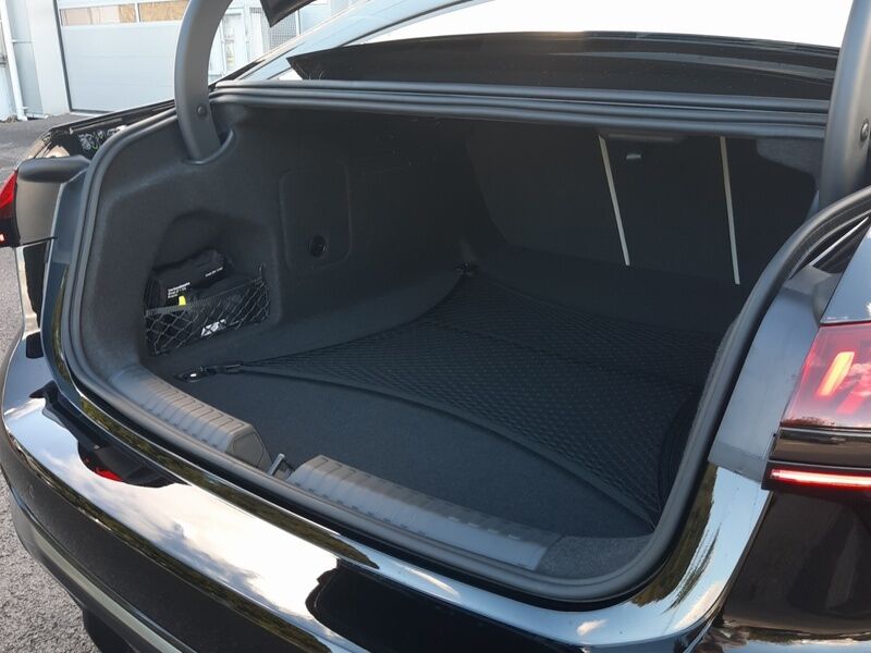 More views of Audi A6