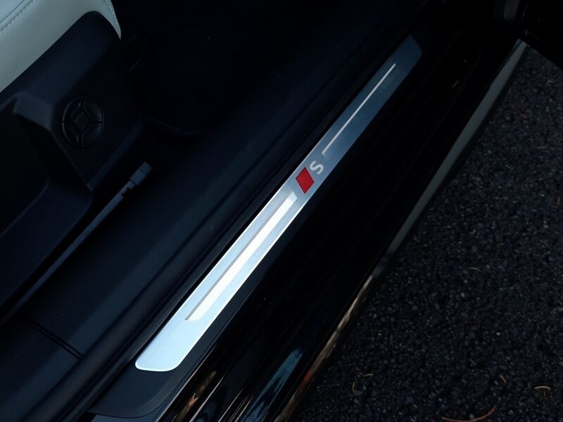 More views of Audi A6