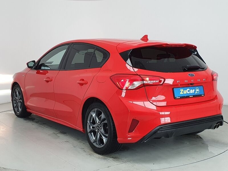 More views of Ford Focus