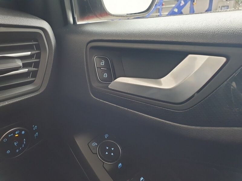 More views of Ford Focus