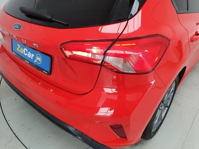 More views of Ford Focus