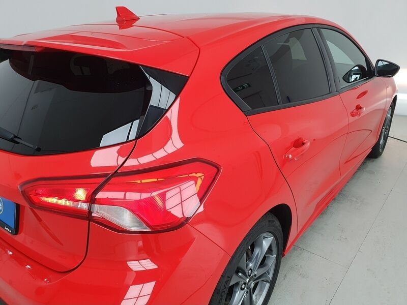 More views of Ford Focus