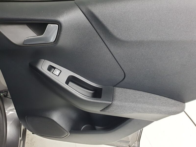 More views of Ford Puma