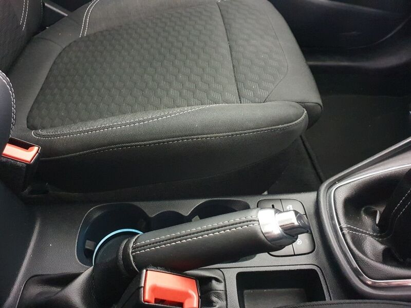 More views of Ford Puma