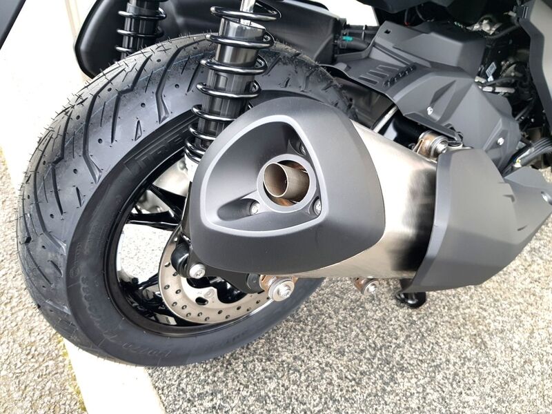 More views of BMW C 400 X