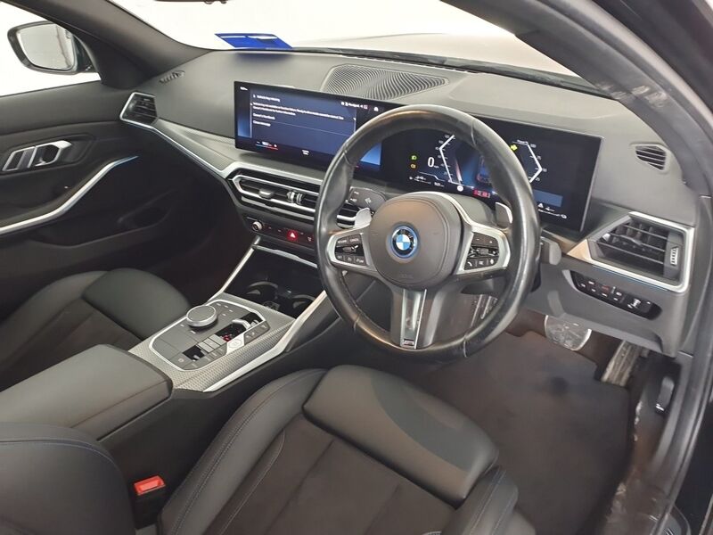 More views of BMW 3-Series