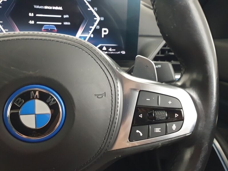 More views of BMW 3-Series