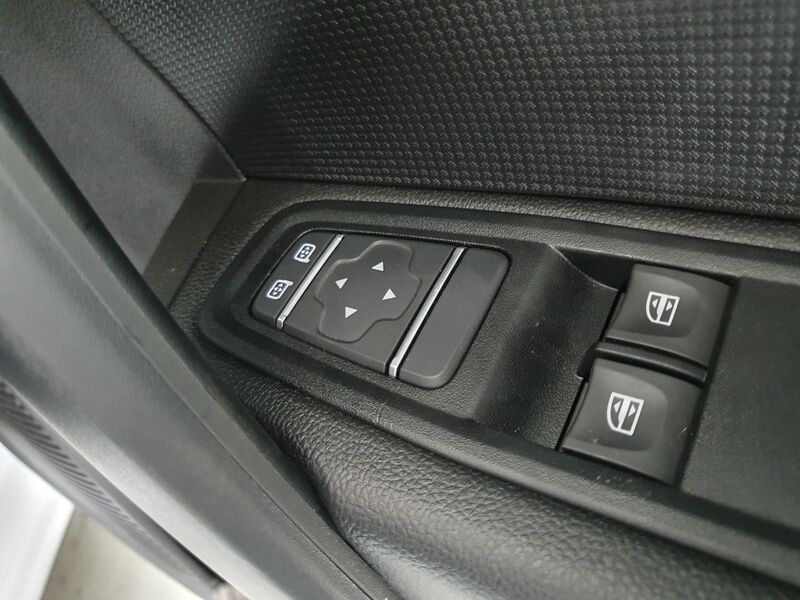 More views of Renault Kangoo