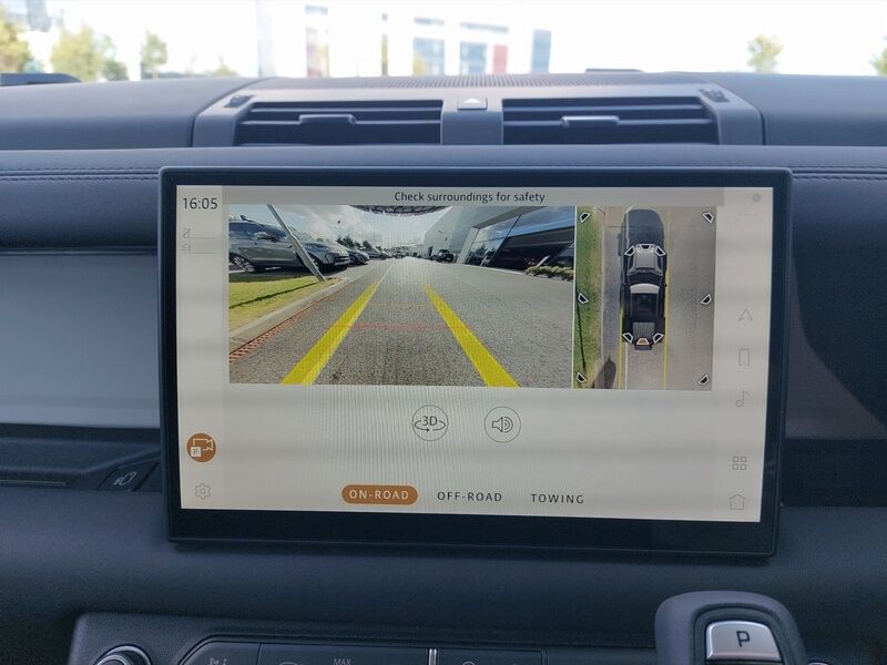 More views of Land Rover Defender