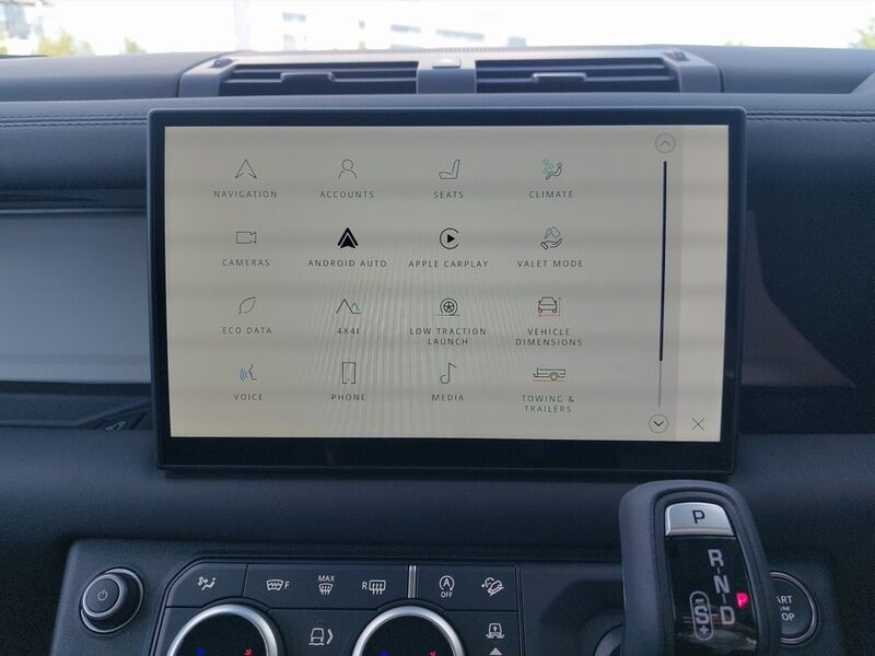 More views of Land Rover Defender