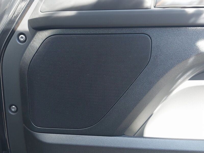 More views of Land Rover Defender