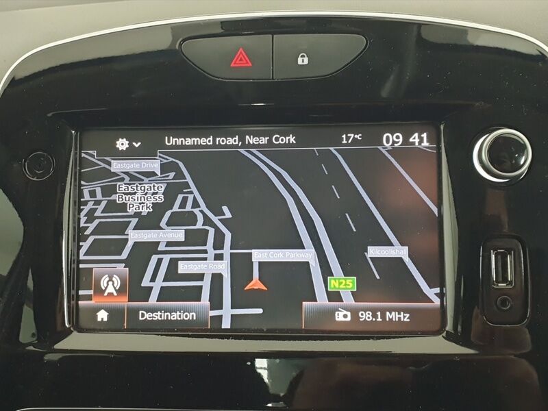 More views of Renault Clio