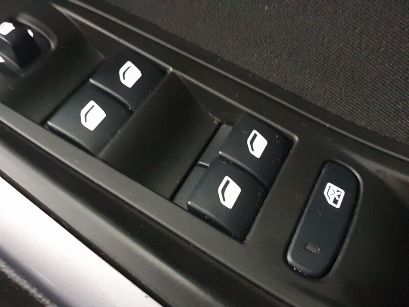 More views of Opel Grandland X