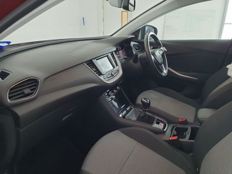 More views of Opel Grandland X