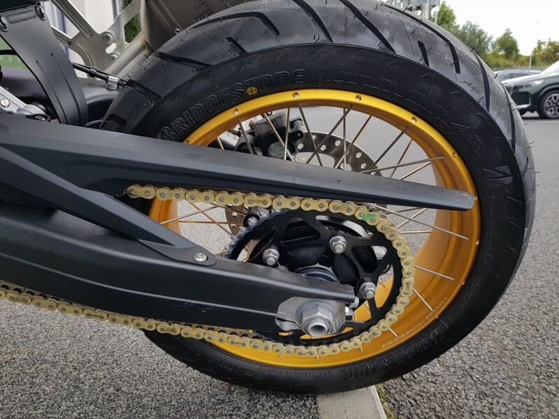 More views of BMW F 900 GS