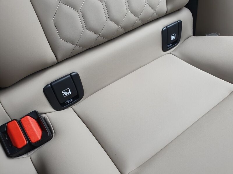 More views of Volvo XC60