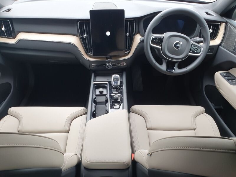 More views of Volvo XC60