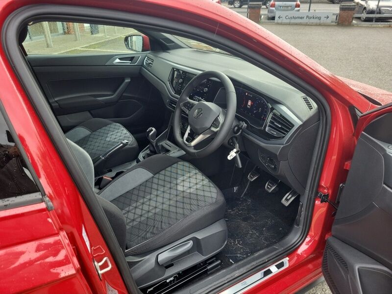 More views of Volkswagen Polo