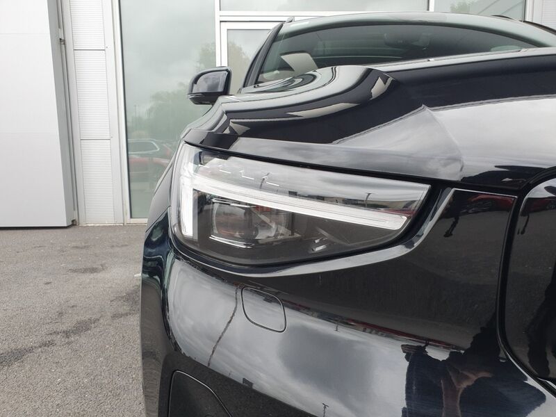 More views of Volvo EX40