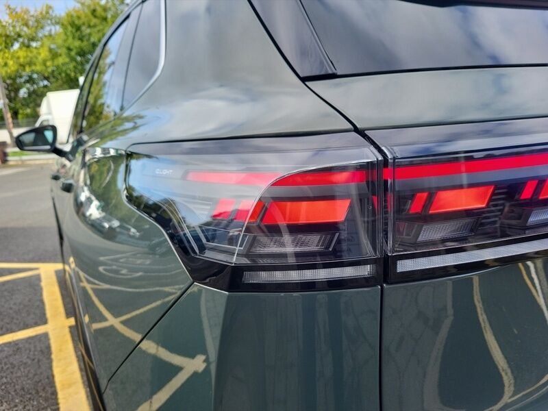 More views of Volkswagen Tiguan