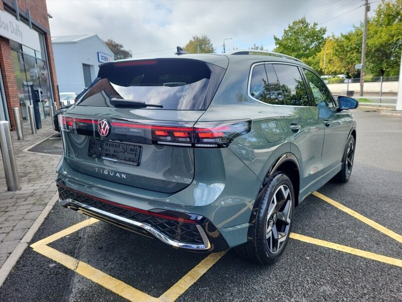 More views of Volkswagen Tiguan