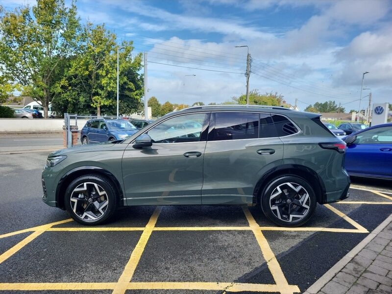 More views of Volkswagen Tiguan