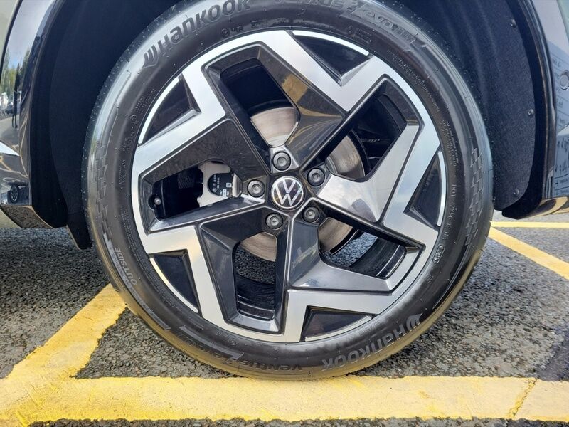 More views of Volkswagen Tiguan