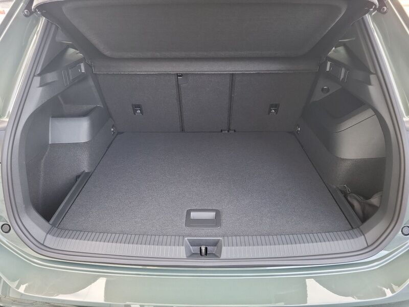 More views of Volkswagen Tiguan