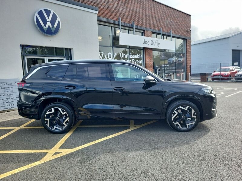 More views of Volkswagen Tayron