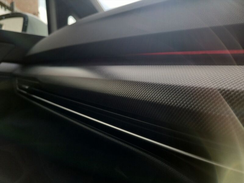 More views of Volkswagen Golf